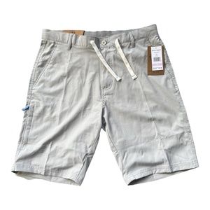 Trunks Surf & Swim Co. Men's All Day 360 Utility Shorts 21" Outseam